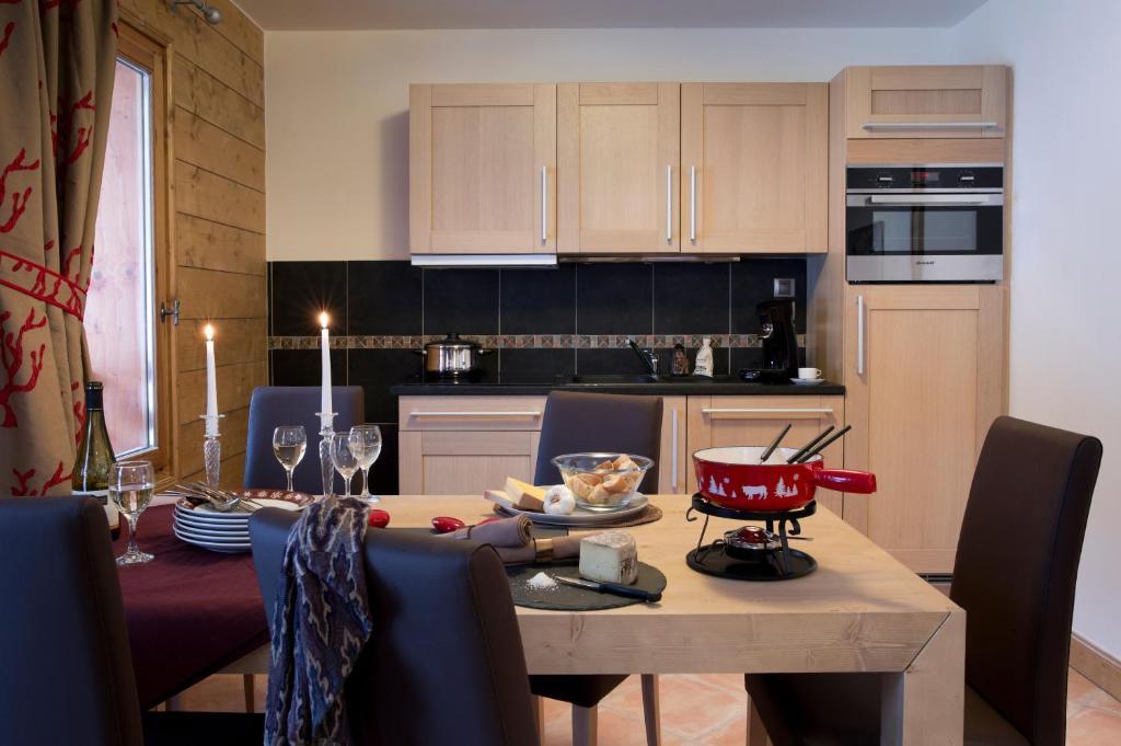 Cgh Residences & Spas Les Chalets D'Angele Châtel Szoba fotó